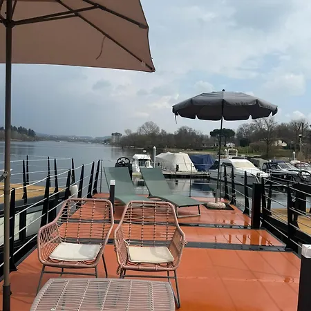 Floating Experience Black Pearl, Maggiore Botel *