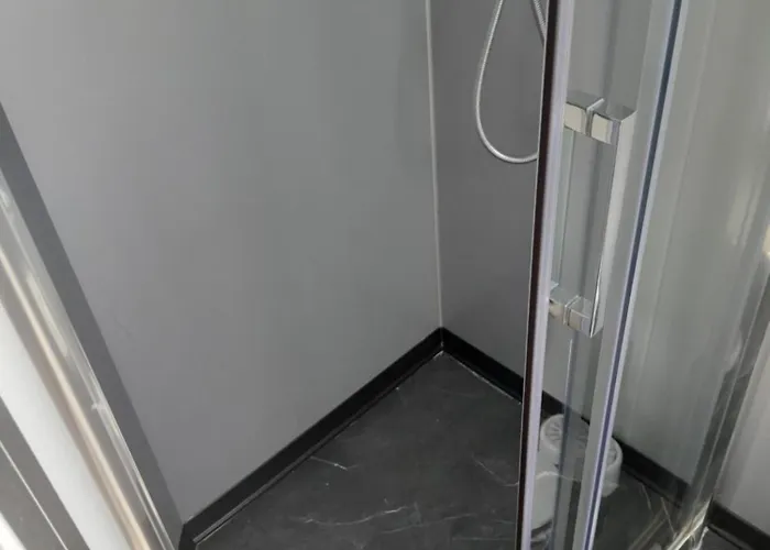 船屋 Floating Experience Black Pearl, Maggiore 多米勒托