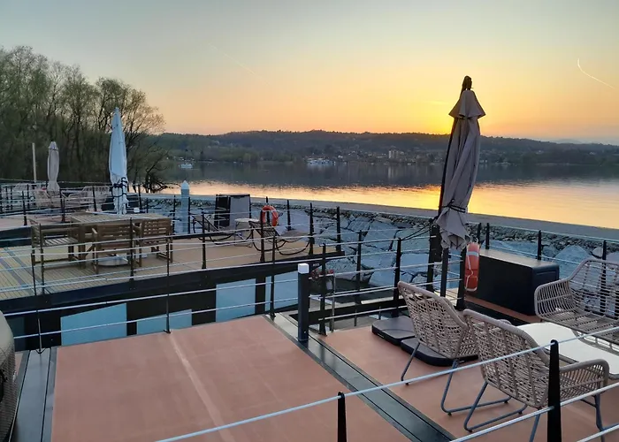 Floating Experience Black Pearl, Maggiore Tekne