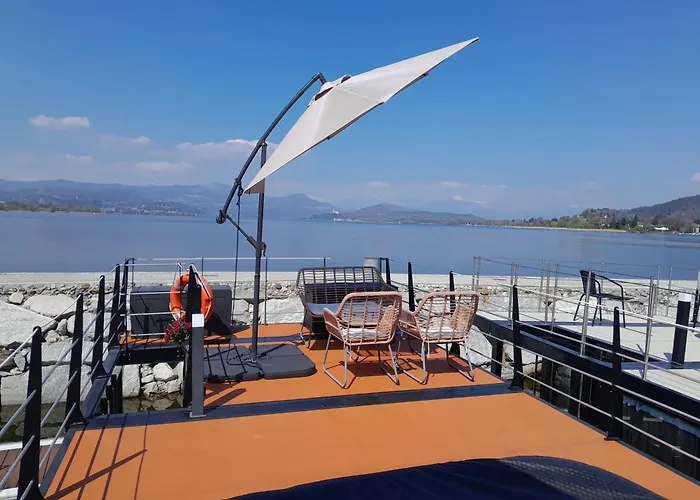 Floating Experience Black Pearl, Maggiore * Dormelletto