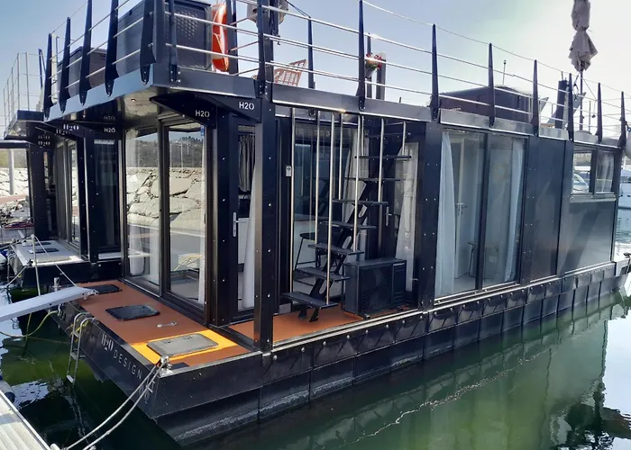 Tekne Floating Experience Black Pearl, Maggiore Dormelletto